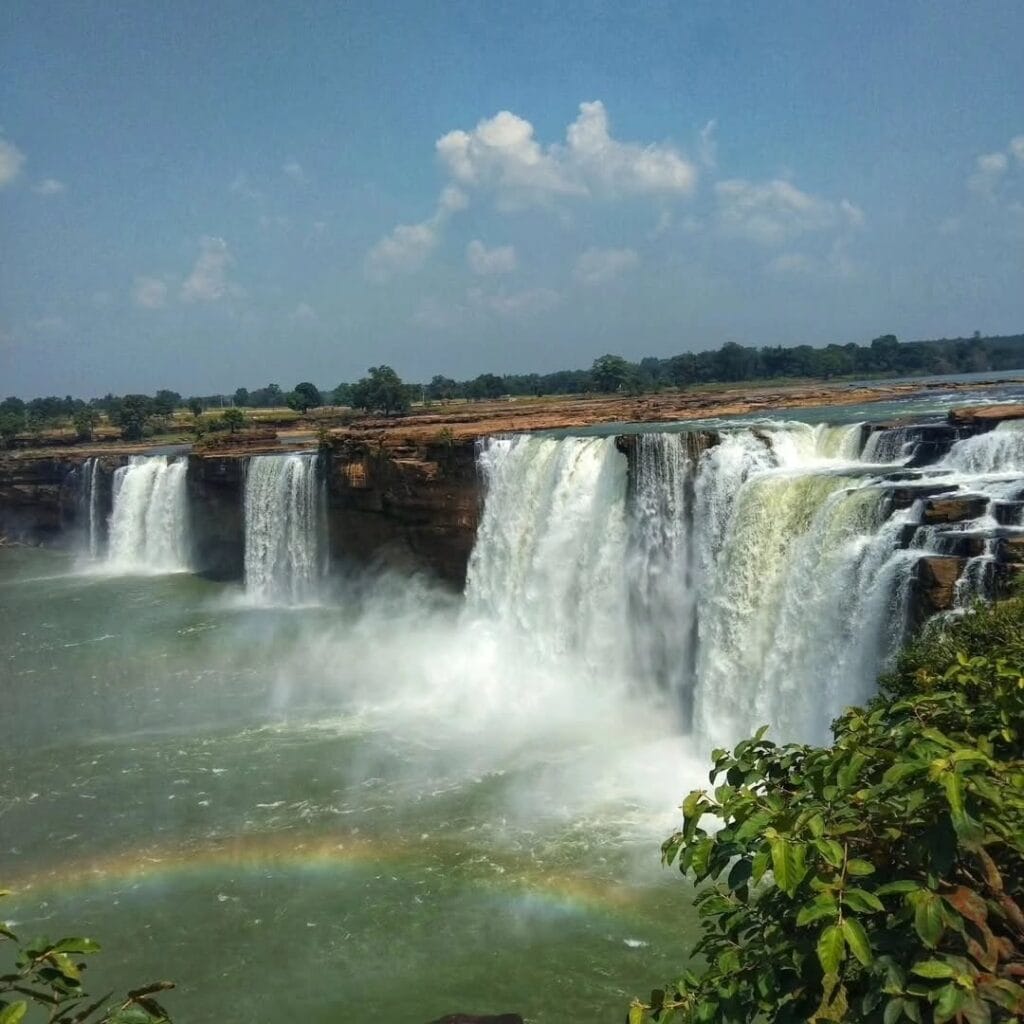 Chitrakote Waterfall wide front view in Tiratha Chhattisgarh